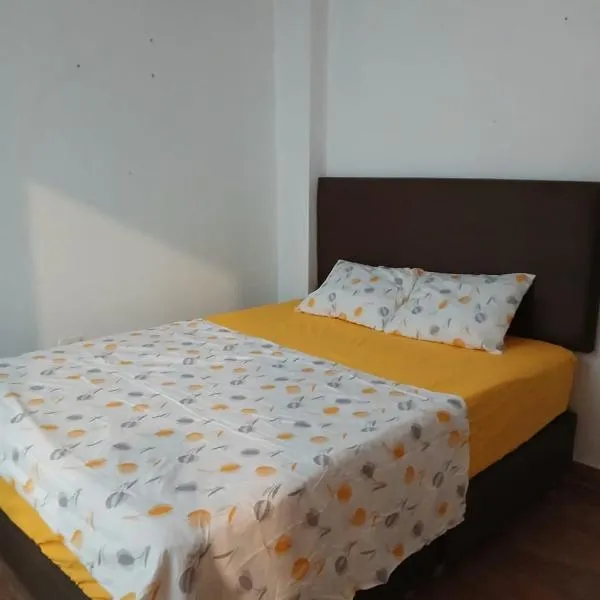 Perezoso inn, hotel v destinaci Iquitos