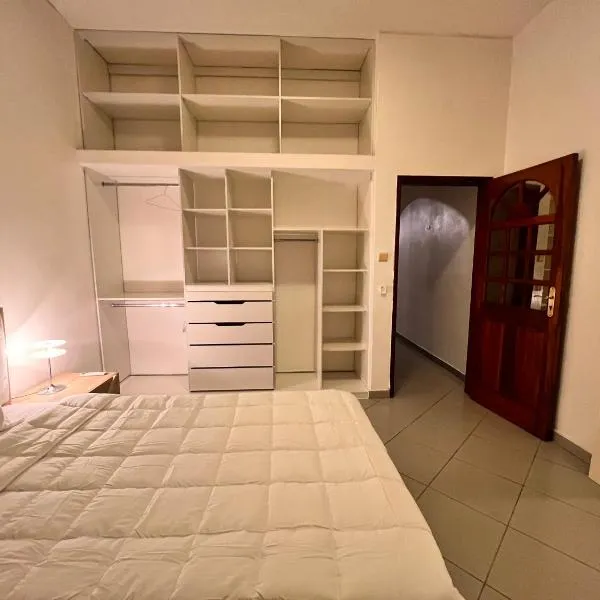 Kinaxixi Palace in Downtown, hotell i Luanda