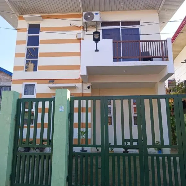 Aremen Transient, the no hassle and no fuss BR with shared bathroom, ξενοδοχείο σε Σαν Χουάν