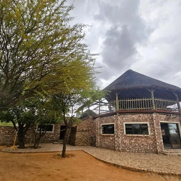 Kaoko Bush Lodge, hotel in Kamanjab
