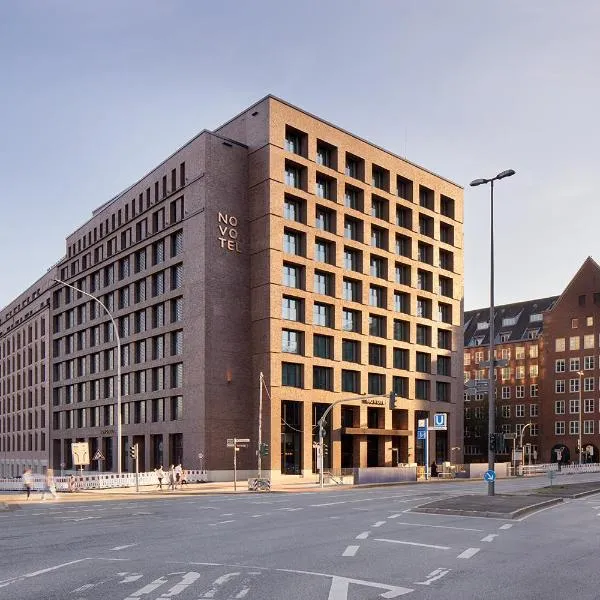 Novotel Hamburg Central Station, hotel v Hamburku
