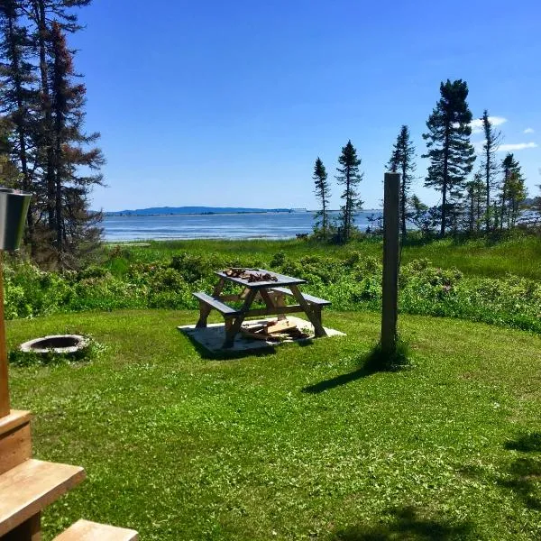 Chalets du bout du monde, hotel in Gaspé