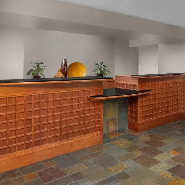 Larkspur Landing Extended Stay Suites Hillsboro, Hotel in Hillsboro