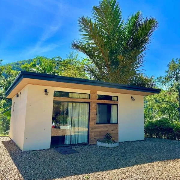 Tiny Houses Amsterdam, Timbó, hotell sihtkohas Timbó