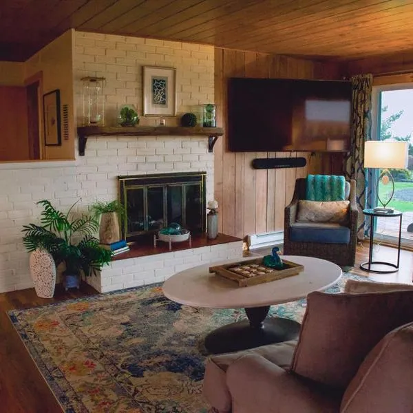 Dungeness Bay Cottages, hotel in Sequim