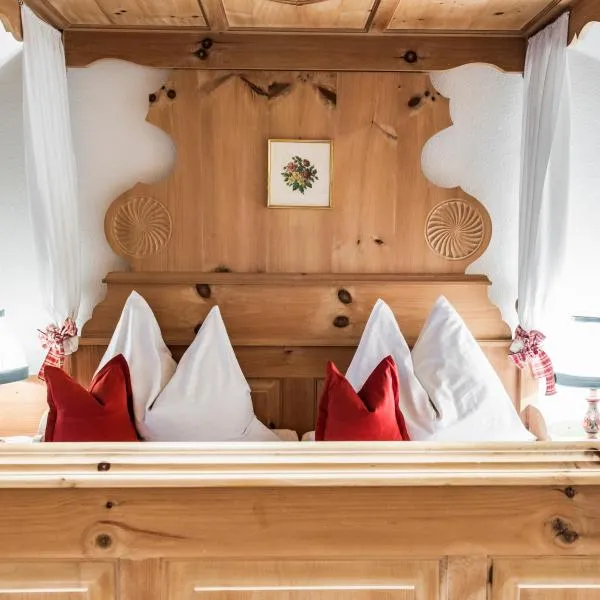 Romantikhotel Almtalhof, hotel in Grünau im Almtal