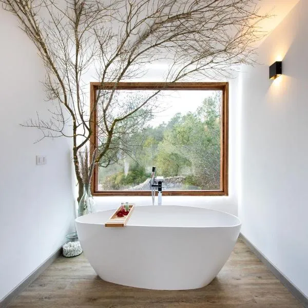 Cabaña del Bosque, ξενοδοχείο σε Canyelles