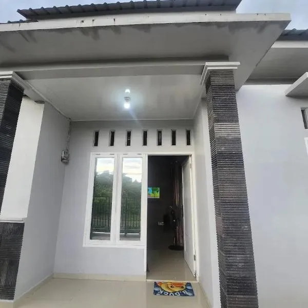 Halangan에 위치한 호텔 Alceo Homestay