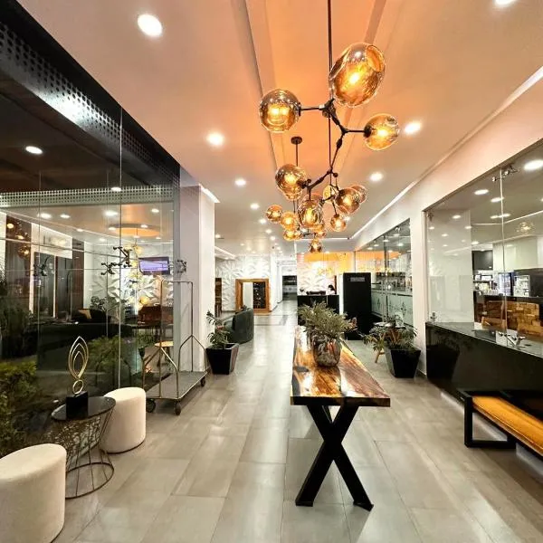 Hotel Bugari Aeropuerto Guadalajara, hotel in Guadalajara