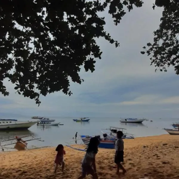 Blesshi Guest House Bunaken、ブナケンのホテル