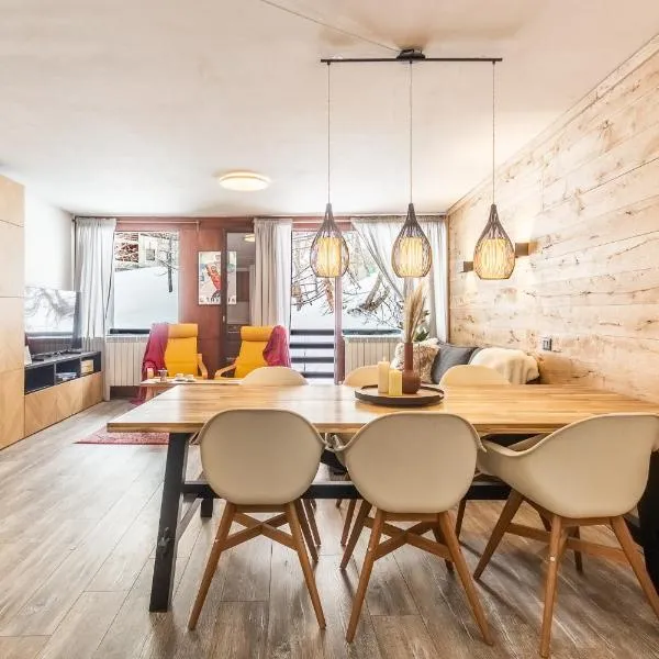 HelloCHALET - The Matterhorn Heaven - Ski-in Ski-out, hotel v destinaci Breuil-Cervinia