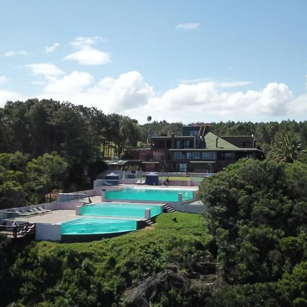 Tsitsikamma on Sea Self-catering Cottages, ξενοδοχείο σε Witelsbos