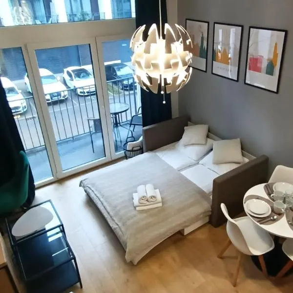 DROINVEST Apartament Zarembowicza 33 WROCŁAW LOTNISKO AIRPORT, hotel in Wrocław