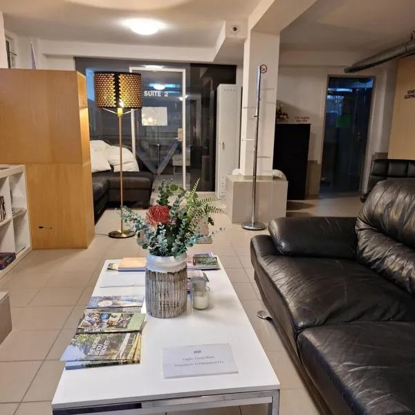 Craizy Hans, ξενοδοχείο στο Όντενσε