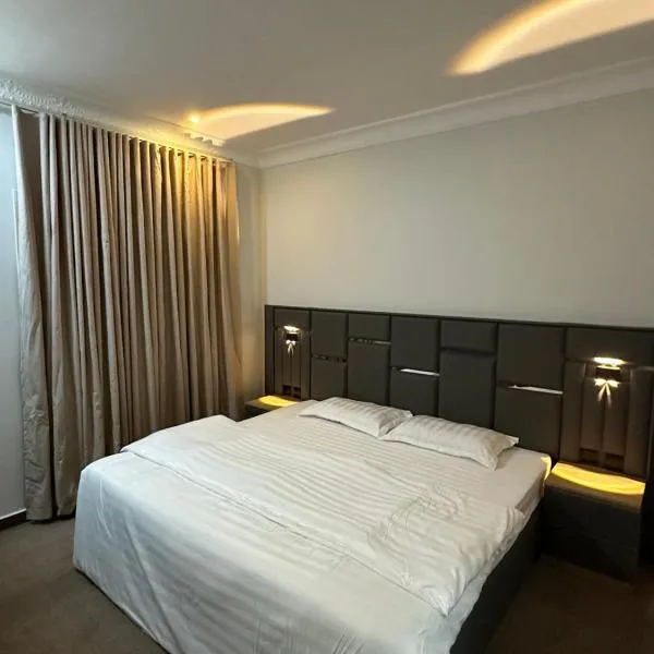 شقة الضيافة المميزة غرفة وصالة Dhiafa Studio room, hotel in Dammam
