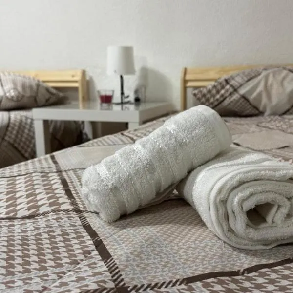 Lucky Apartments, hotel em Leskovac