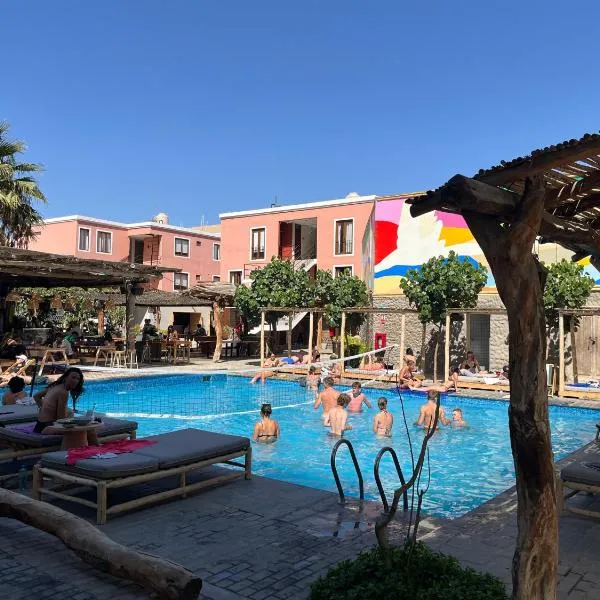 Viajero Huacachina Hostel, hotel in Ica