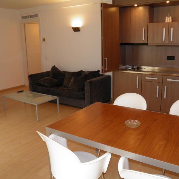 Apartaments Sant Jordi Fontanella