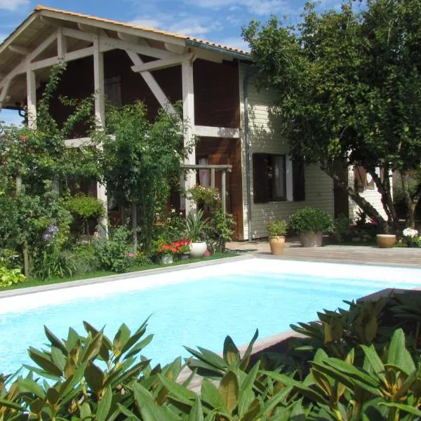 Les Arums de Fondeminjean, hotel en Vertheuil-en-Médoc