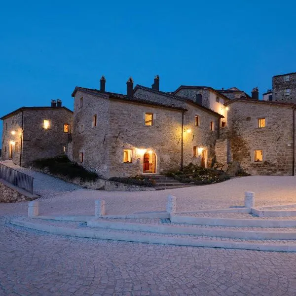 Borgotufi Albergo Diffuso, hotel en Castel del Giudice