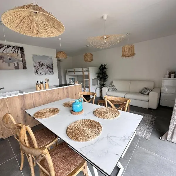 L'Opale - Le White, hotel v destinaci Les Attaques