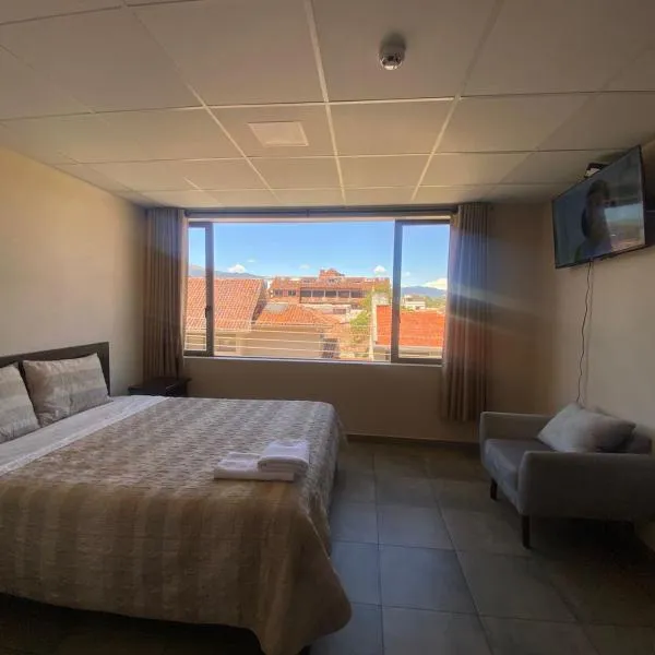 Stelar Hostal, viešbutis mieste Kuenka