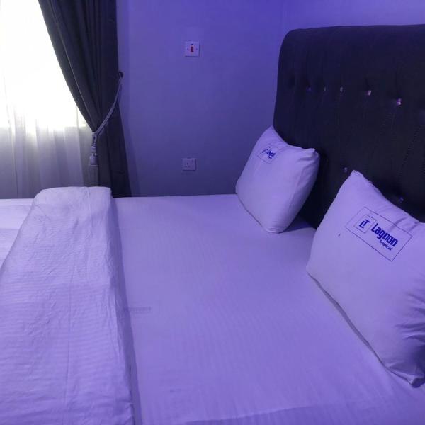 Bohemian Lounge and hotel, Addo