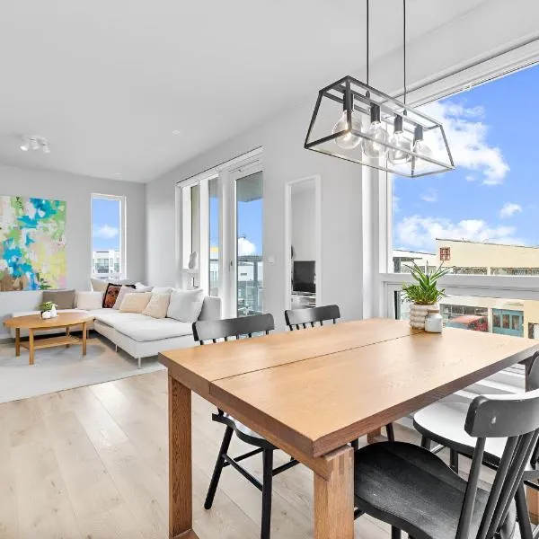 Peaceful new apt next to Sky Lagoon, hótel í Reykjavík