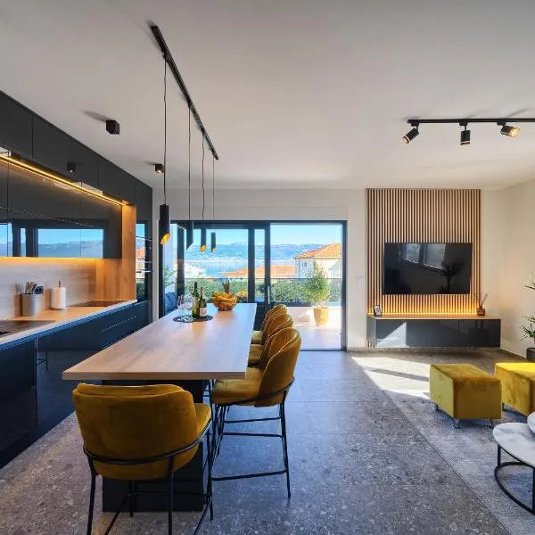 Koleus Apartment - Sea View & Pool โรงแรมในสลาทิเน