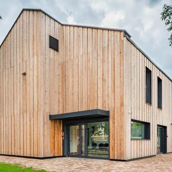 Hostel Sienkiewiczówka, Hotel in Oblęgórek