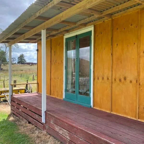 Waitomo Farmstay - Morepork Cabin 7, Hotel in Waitomo Caves