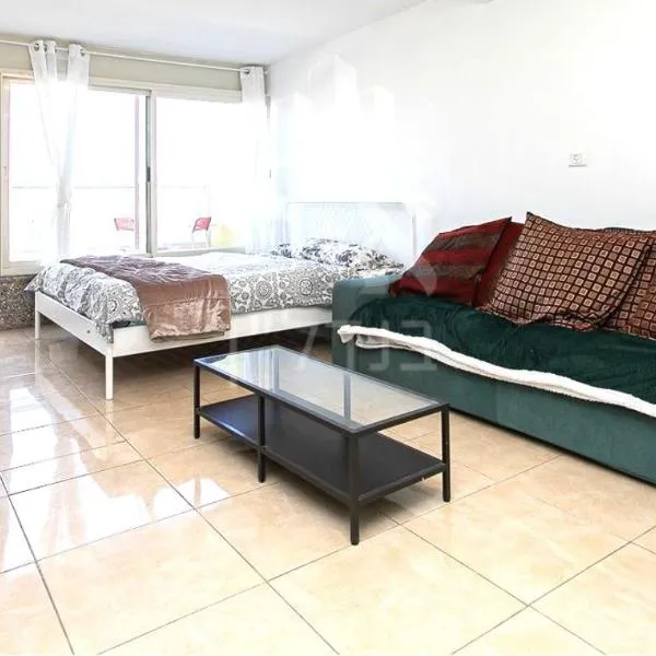 Achuza near Horev renovated 3 room, hotel in Haifa