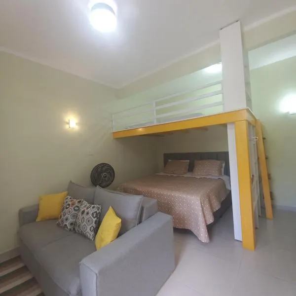 Studio na Lapa com Ar, Varanda e Localização perfeita perto de tudo que interessa no Rio, hotel no Rio de Janeiro