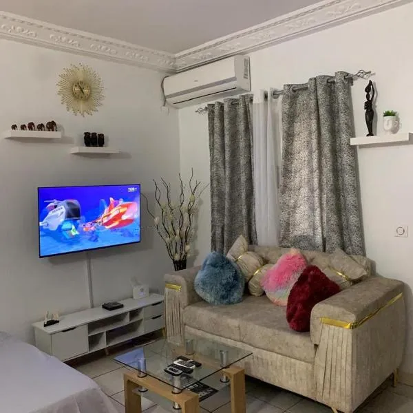 Lumena résidence, hotel en Abiyán