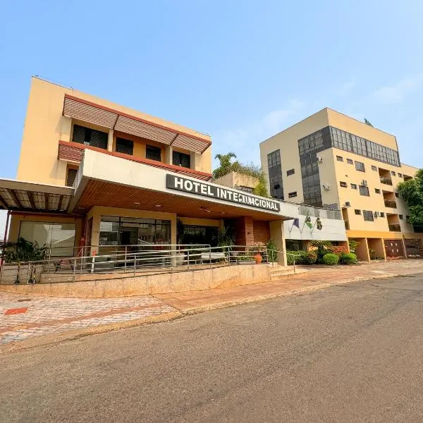 Hotel Internacional，位于大坎普的酒店