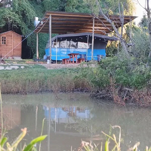 A Night at the Museum Vintage Glamping, hotel v destinaci Roodepoort