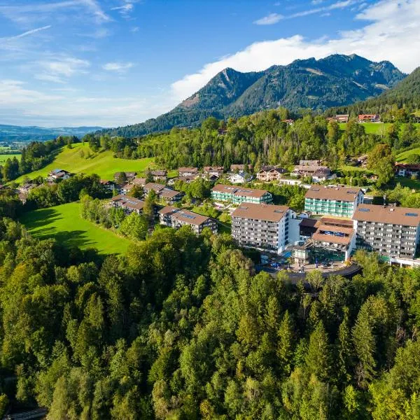 AllgäuStern Hotel: Sonthofen şehrinde bir otel