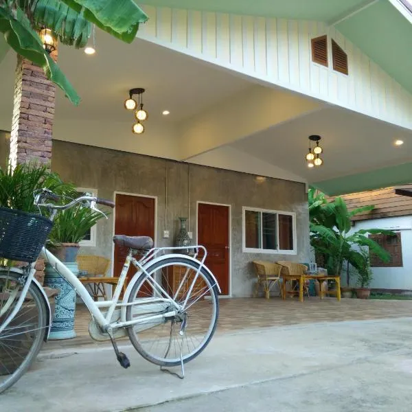 Pottery Street House, hotel in Sukhothai