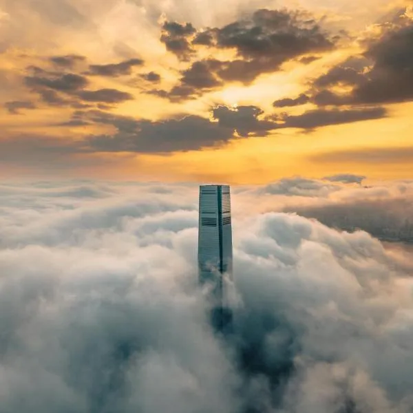 The Ritz-Carlton, Hong Kong，位于香港的酒店