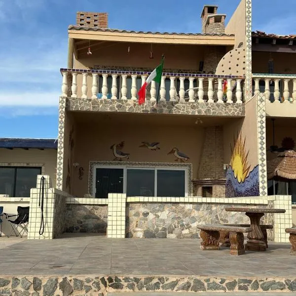Waterfront beach house! La Casita de la 3ra Edad, ξενοδοχείο σε Puerto Peñasco