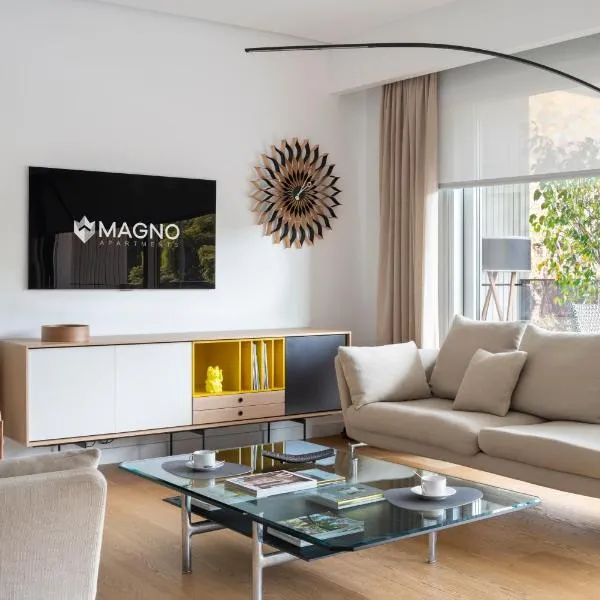Magno Apartment Ramón Carande- Private Parking included, hotel in Seville