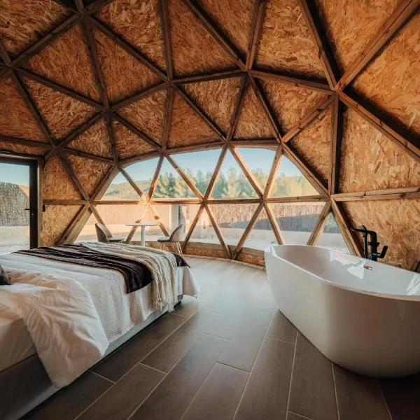 El Molí Glamping Escapada Romántica, hotell sihtkohas Adzaneta