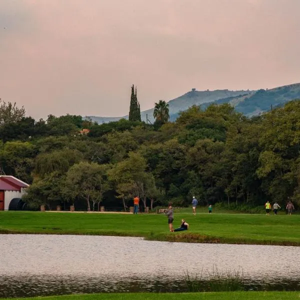 Valley of the Rainbow Fly Fishing Estate、ダルストロアームのホテル