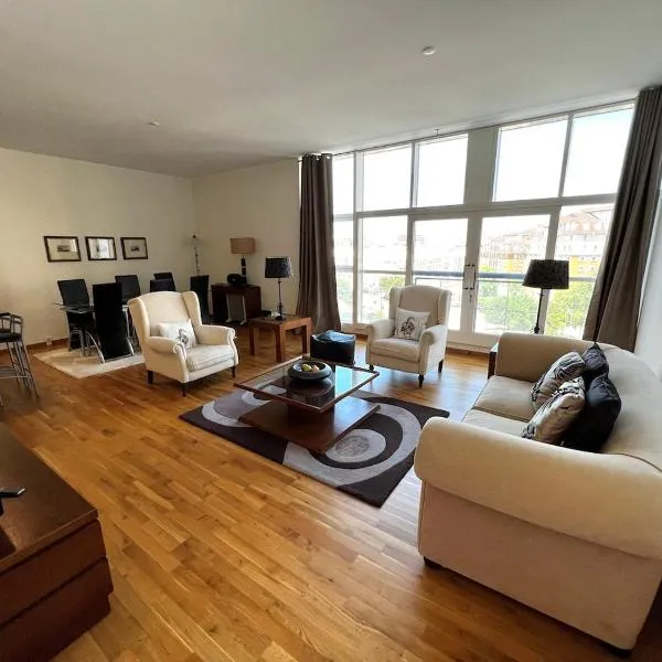 City Centre Apartment One Bed, ξενοδοχείο στο Gibraltar