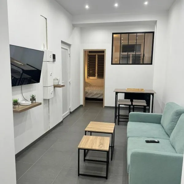 Apartment Lille-Fives, hotel v destinaci Lille