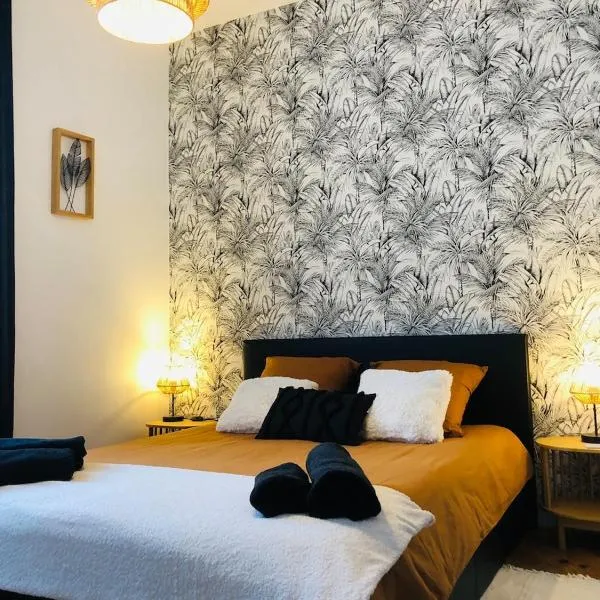 Charmante maison de ville, hôtel à Thouars