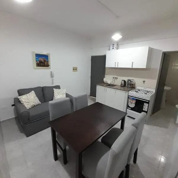 Zona Universitaria Totalmente amoblado, hotell sihtkohas Corrientes