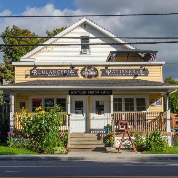 Auberge Le Sunshine, Hotel in Stanstead Plain