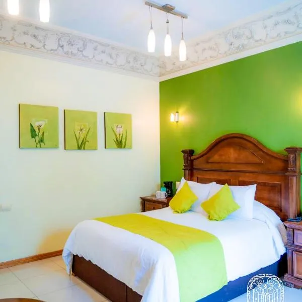 Hotel Puebla de Antaño, hotel v destinaci Puebla