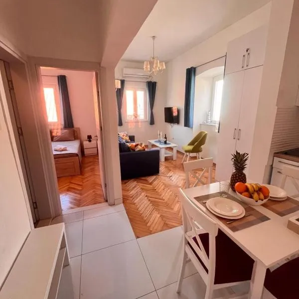 Apartment La Piedra Budva, hotel v destinaci Budva